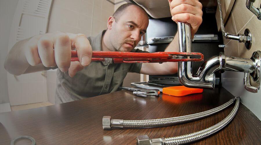 Professional sink repair in Newark, IL